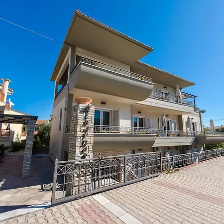 Albatros Limenas (Thasos)