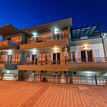Albatros Apartment *